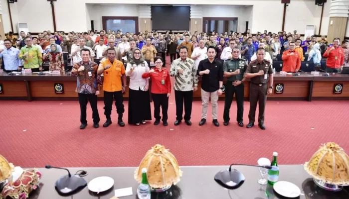 El Nino Tingkatkan Risiko Kebakaran, Pj Gubernur Bahtiar Pimpin Rakor Penanganan Karhutla