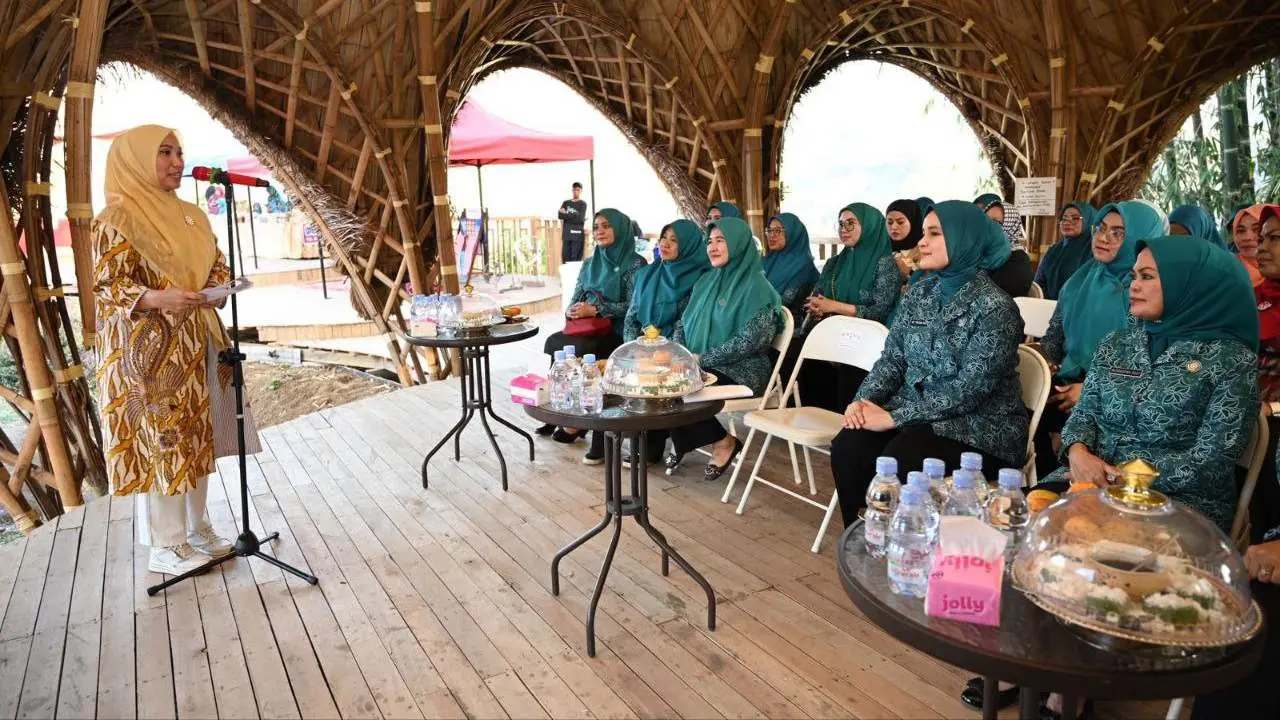 Kunker di Gowa, Sofha Marwah Bahtiar Tekankan Pencegahan Perkawinan Anak dan Percepatan Penurunan Stunting 2 Pj Ketua TP PKK Sulsel