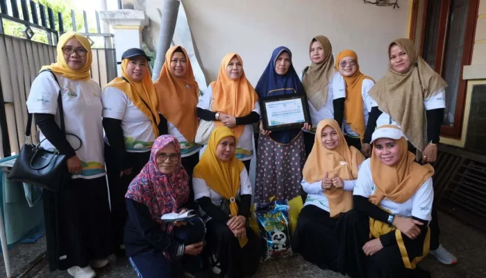 HLN 2023, PIKK PLN Sulselrabar Berbagi 45 Bingkisan ke Panti Asuhan-Purna