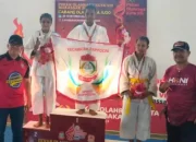 Camat Rappocini Serahkan Medali Emas Atlet Putri Cabor Judo Porkot VIII Makassar 2023