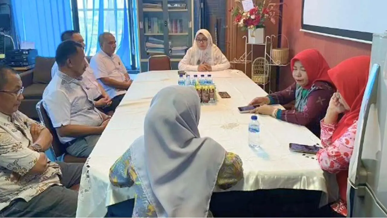 Distan Makassar Terima Kunjungan DPRD Kendari