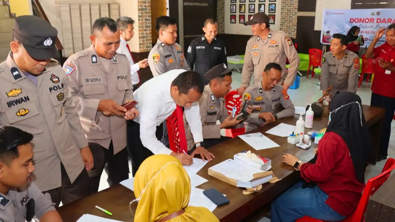 HUT Humas Polri ke-72, Humas Polres Jeneponto Gelar Donor Darah 2 HUT Humas Polri ke-72, Humas Polres Jeneponto Gelar Donor Darah