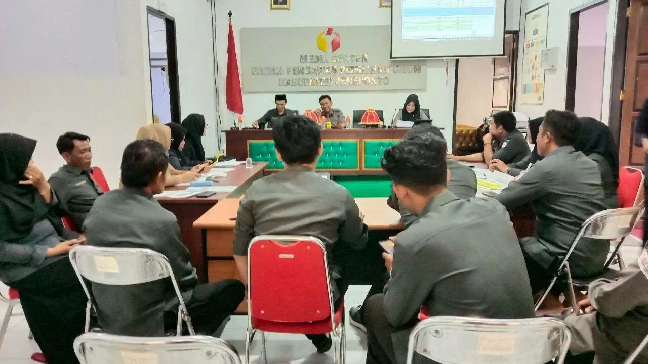 Rampungkan Jadwal Kegiatan Jelang Pemilu, Bawaslu Jeneponto Kembali Gelar Rapat Internal, Bahas Ini