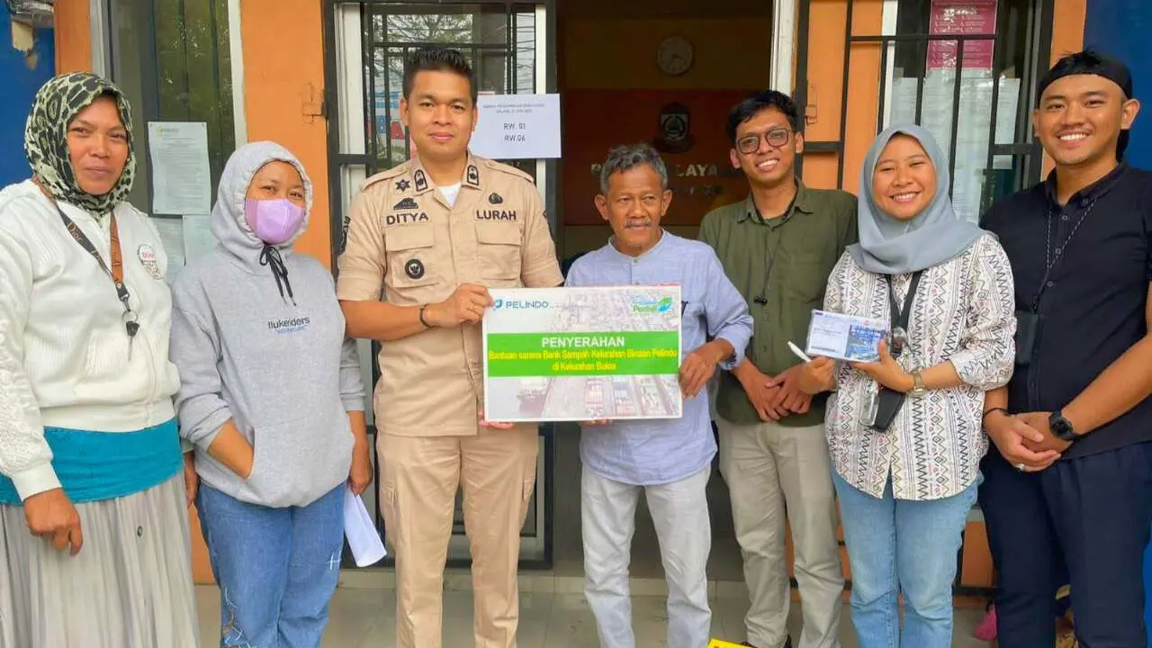 Pelindo Regional 4 Lakukan Pendampingan Bank Sampah di 3 Kelurahan Sekitar MNP