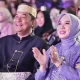 Pj Gubernur Didampingi Pj Ketua TP PKK Sulsel Buka Gelaran Fashion Show Perayaan HUT Sulsel Ke-354