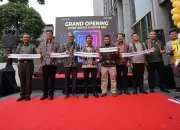 Kalla Kars Buka Showroom United E-Motor di Banten