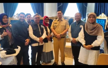 Bupati MYL Lepas 170 PKM ADPERTISI untuk Bantu Tingkatkan Pengetahuan & Pencerdasan Masyarakat Pangkep 5 Bupati MYL Lepas 170 PKM ADPERTISI untuk Bantu Tingkatkan Pengetahuan & Pencerdasan Masyarakat Pangkep