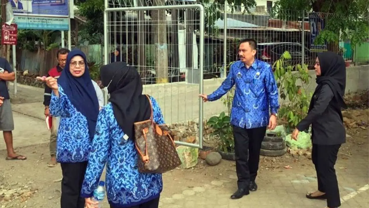 Dinas Pertanahan Makassar Lakukan Pengamanan 14 Aset Fasum dengan Pemagaran