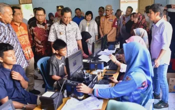 Pemprov Sulsel Fasilitasi Perekaman e-KTP Bagi Pemilih Pemula di Kabupaten Luwu 8 Pemprov Sulsel Fasilitasi Perekaman e-KTP Bagi Pemilih Pemula di Kabupaten Luwu