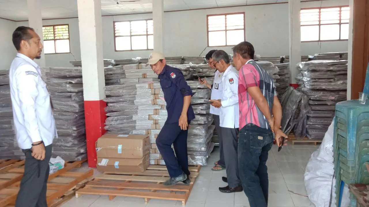 KPU Jeneponto Terima Logistik Pemilu berupa Segel Kertas