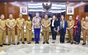 Duta Besar Uni Eropa-Brunei Darussalam Tertarik Investasi di Sektor Transportasi, Kesehatan, dan SDM di Sulsel 5 Duta Besar Uni Eropa-Brunei Darussalam Tertarik Investasi di Sektor Transportasi, Kesehatan, dan SDM di Sulsel
