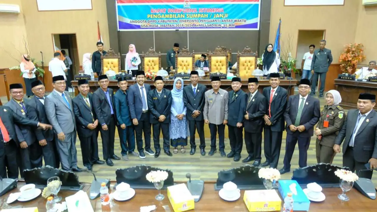 Ali Sadikin Dilantik Jadi PAW Anggota DPRD Jeneponto Gantikan Abd. Malik DL