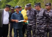 Pj Gubernur Bahtiar Tinjau Lahan Hibah Warga untuk Pembangunan Posal TNI AL di Bone