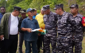 Pj Gubernur Bahtiar Tinjau Lahan Hibah Warga untuk Pembangunan Posal TNI AL di Bone