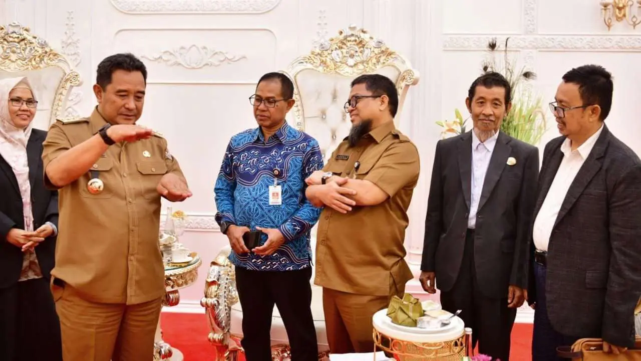 Kepada Dewan Pendidikan Bone, Pj Gubernur Bahtiar Tekankan Jangan Ada Lagi Anak Putus Sekolah