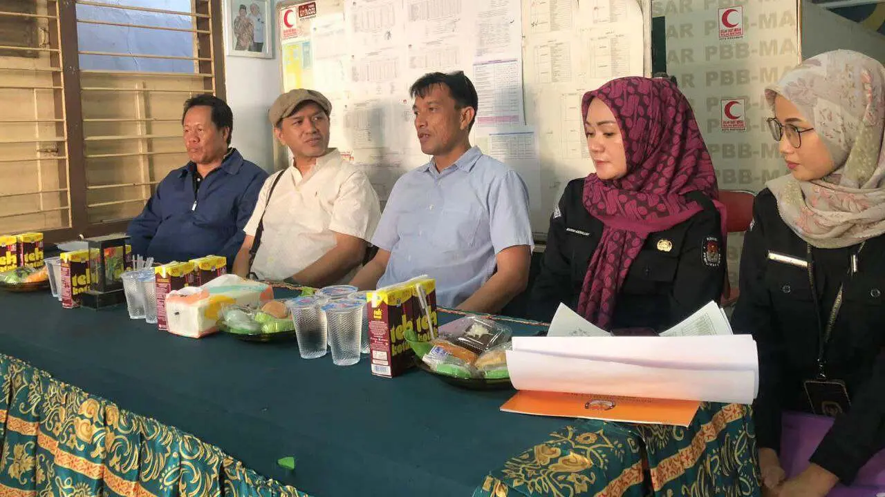 KPU Kota Makassar Pencocokan Dummy Surat Suara Pemilu 2024 di Sekretariat Parpol-sosialisasi PKPU Kampanye