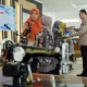 Bupati Pangkep Bantu 60 Mesin Jahit IRT Produktif