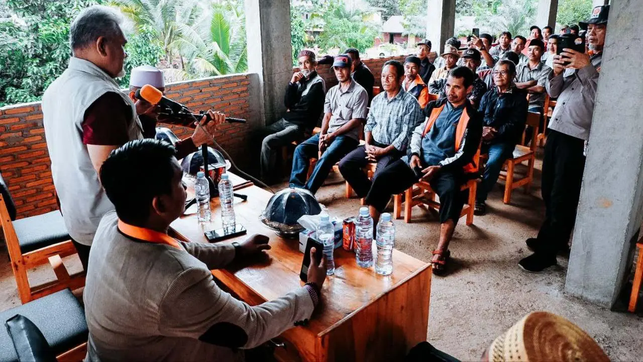 Amri Arsyid Mulai Gaspol, Datangi 28 Titikdi Sulsel III, Targetkan PKS Dapat Kursi DPR RI 2 Amri Arsyid Mulai Gaspol, Datangi 28 Titikdi Sulsel III, Targetkan PKS Dapat Kursi DPR RI