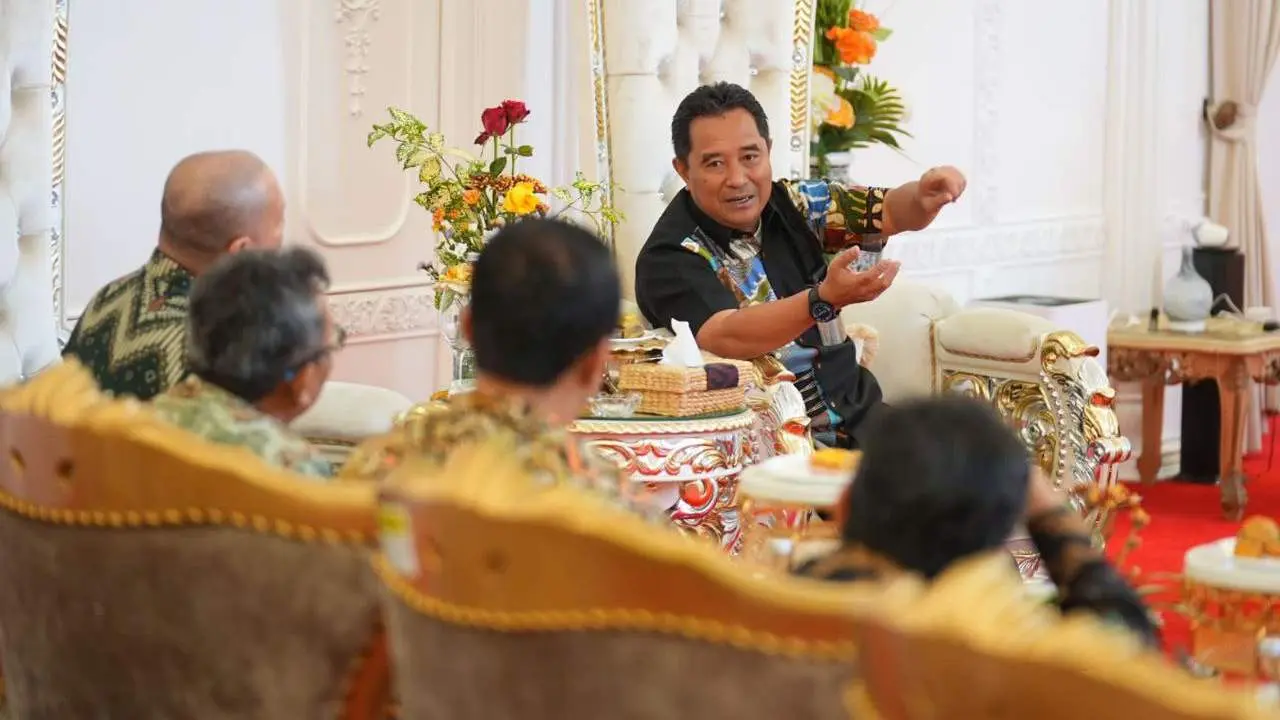 Deputi Infrastruktur & Transportasi Kemenko Marvest Siap Bantu Ketersediaan Listrik untuk Investasi di Sulsel