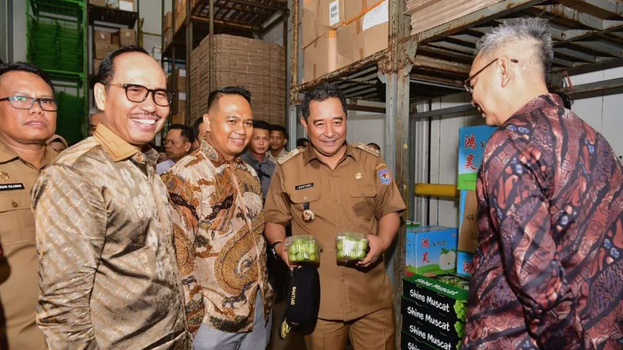 Pj Gubernur Bahtiar Groundbreaking Packing House dan Ripening Pisang Cavendish