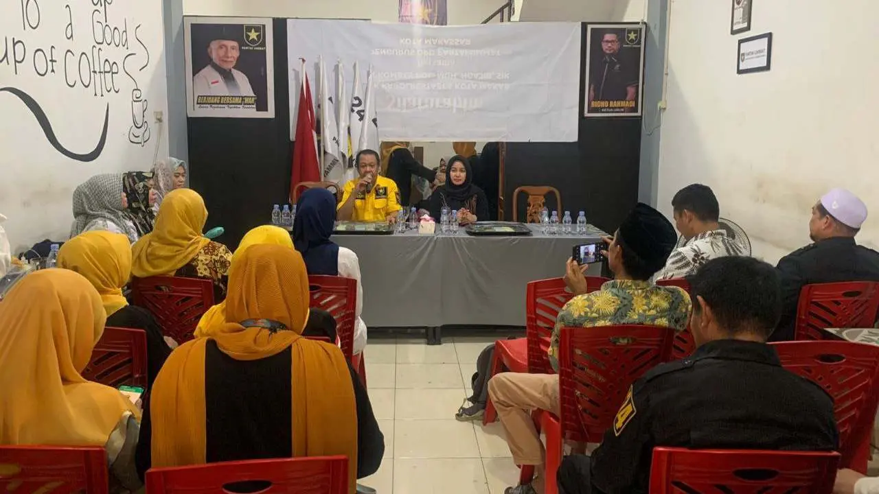 KPU Makassar Sosialisasikan Peraturan Kampanye Pemilu di Hadapan Bacaleg