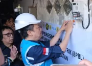 175 Warga Prasejahtera di Makassar Dapat Sambungan Listrik PLN Gratis
