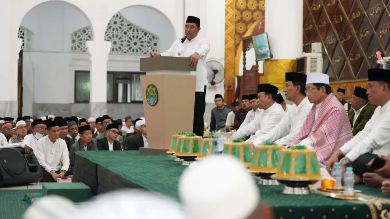 Hadiri Haul Ke-73 Puang Aji Sade, Nasaruddin Umar Akui Bahtiar Baharuddin Komitmen dan Terpercaya 2 Hadiri Haul Ke-73 Puang Aji Sade, Nasaruddin Umar Akui Bahtiar Baharuddin Komitmen dan Terpercaya