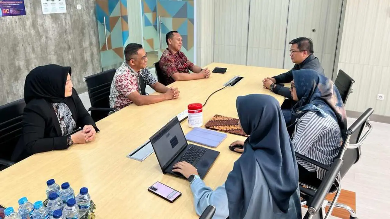 Kerja sama Bank Rakyat Indonesia, PT Semen Tonasa Rp17 Miliar Bantuan Untuk PUMK 2 6 20231119 085236 0005