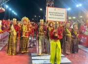 Disbud Makassar Tampil Memukau di Karnaval Budaya HUT Kota Makassar ke-416 Tahun