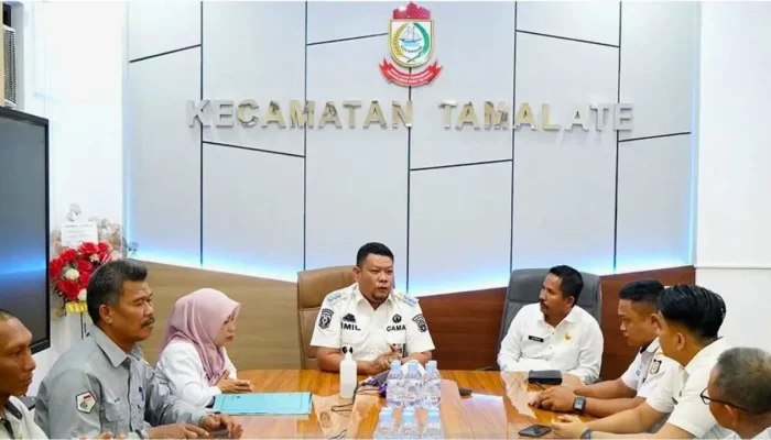 Camat Tamalate Terima Kunjungan Studi Tiru Pemkab Polman