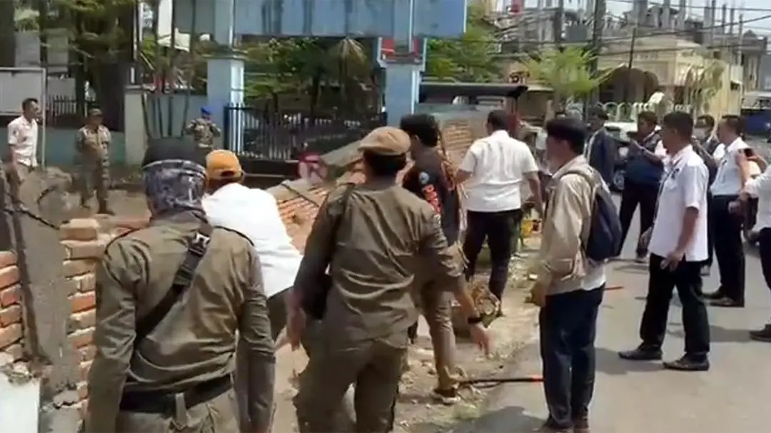 Dinas Pertanahan Kota Makassar Kuasai Kembali Eks Kantor Disdik yang Diklaim Warga
