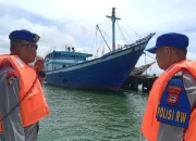 Polairud Polres Pangkep Gencarkan Sosialisasi Keselamatan Melaut Para Nelayan 