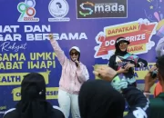 Sofha Marwah Bahtiar Senam Bersama Warga di Car Free Day Sudirman