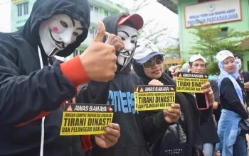 Mimbar Demokrasi: Mahasiswa Makassar Serukan Lawan Politik Dinasti-Pelanggar HAM