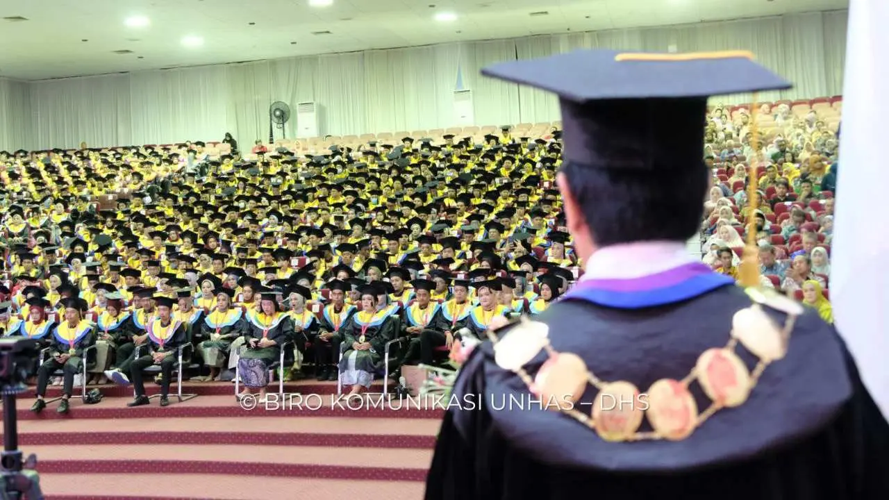 Wisuda Periode Desember 2023, Unhas Hasilkan 1.587 Sarjana