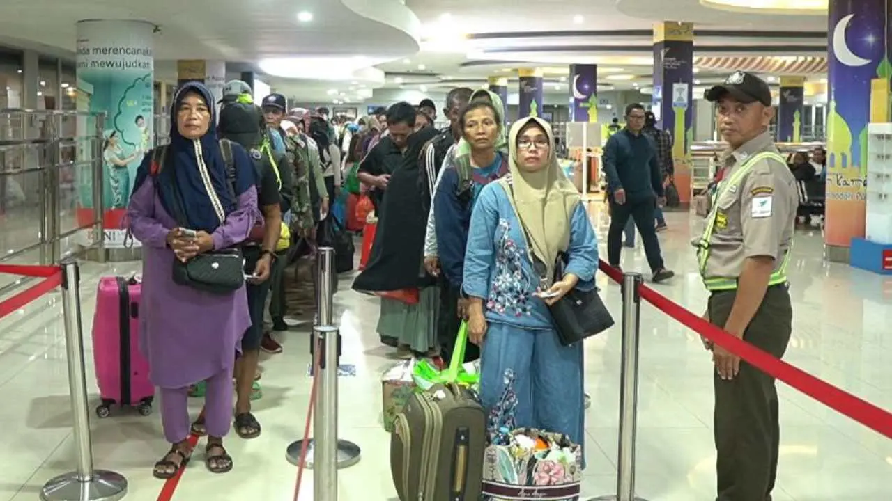Diprediksi Arus Penumpang di Pelabuhan Makassar Meningkat Jelang Nataru