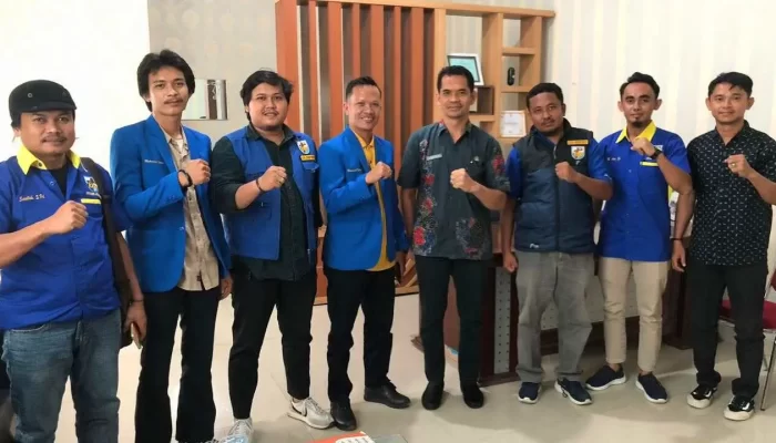 Pengurus KNPI yang Baru Silaturahmi dengan Kadis Kominfo Jeneponto, Ini yang Dibahas