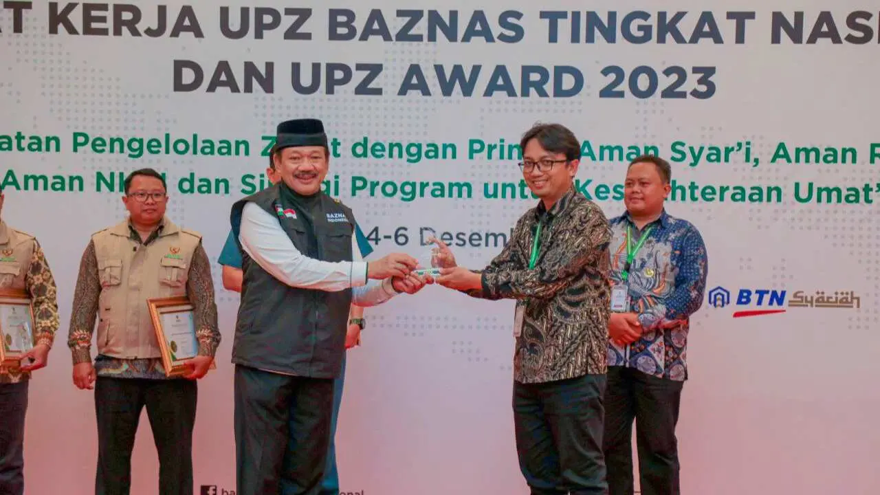 Semen Tonasa Raih Penghargaan UPZ Award 2023, Anis: Ini amanah harus kami jaga