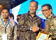 Menperin Beri Penghargaan kepada Industri Tangguh dan Berkelanjutan
