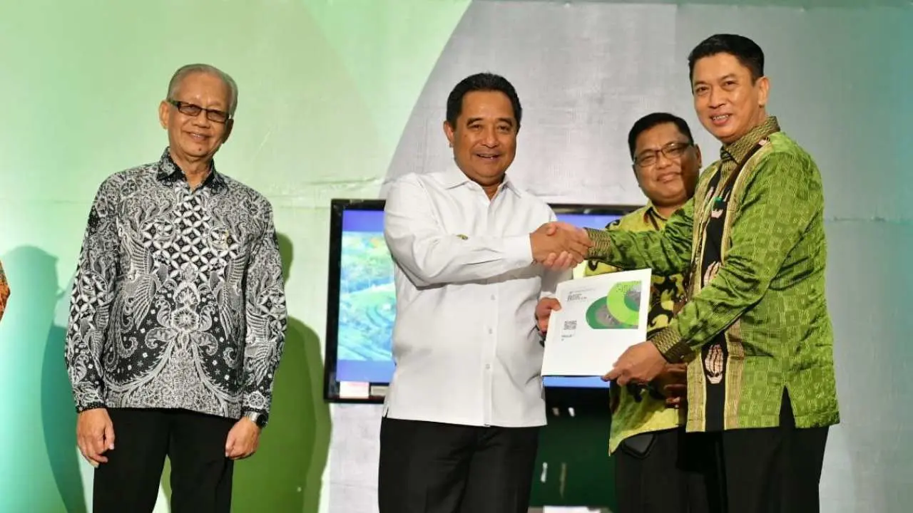 Pj Gubernur Bahtiar Target Sulsel Jadi Provinsi Pertama Bebas Inflasi Cabai