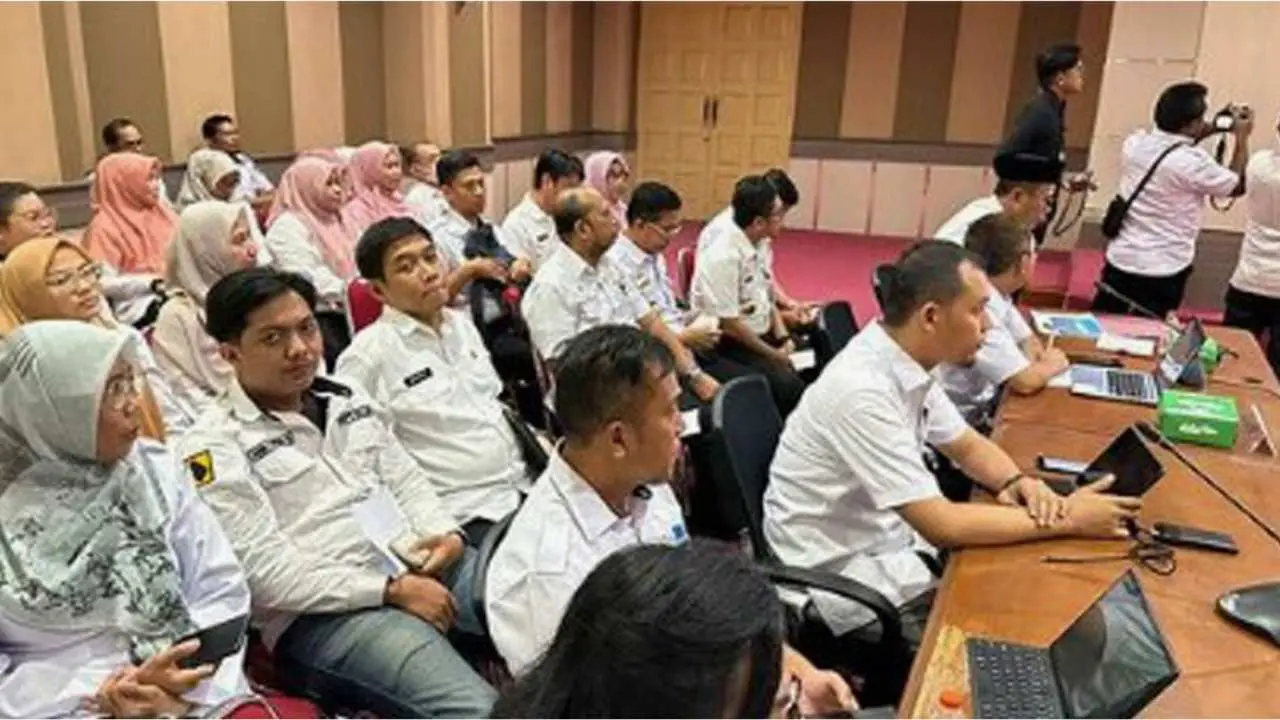 Kabid Sosbud Bappeda Makassar Hadiri Monev Pelaksanaan Reformasi Birokrasi Tematik