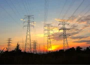 Kini 221 Desa Wilayah 3T di Sulselrabar Nikmati Listrik 24 Jam PLN