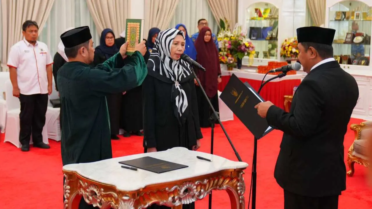 Dilantik Pj Gubernur Bahtiar, Besse Rasida Jabat Dokter Ahli Utama Pemprov Sulsel