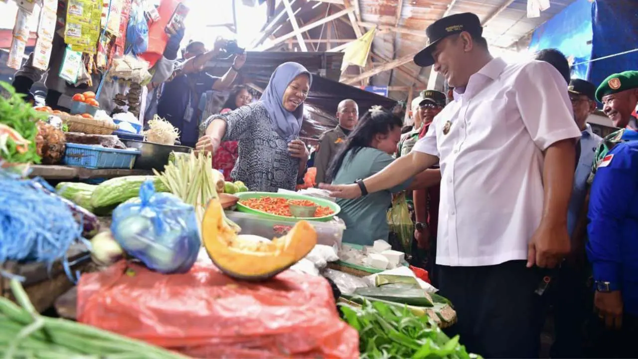 Harga Cabai dan Bawang Merah Turun di Kota Palopo