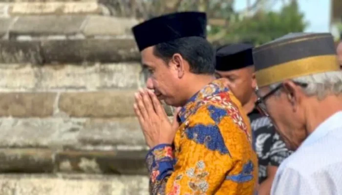 Ketua DPRD Makassar, Rudianto Lallo Ziarah ke Makam Raja Gowa