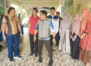 Pj Bupati Jeneponto Goes to Schoolyard di SMPN 1 Binamu: Anak-anakku Perlu Miliki Kecerdasan Spritual