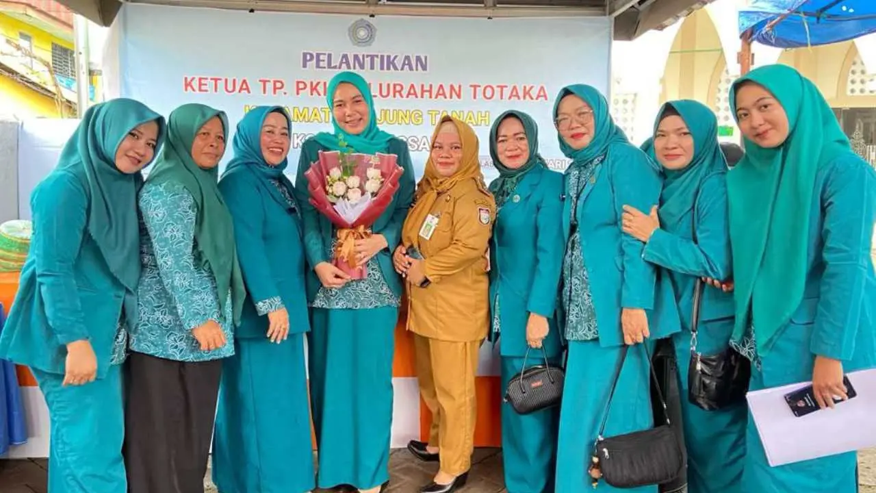 Sukseskan Program PKK, Ketua PKK Kecamatan Ujung Tanah Sasar Milenial