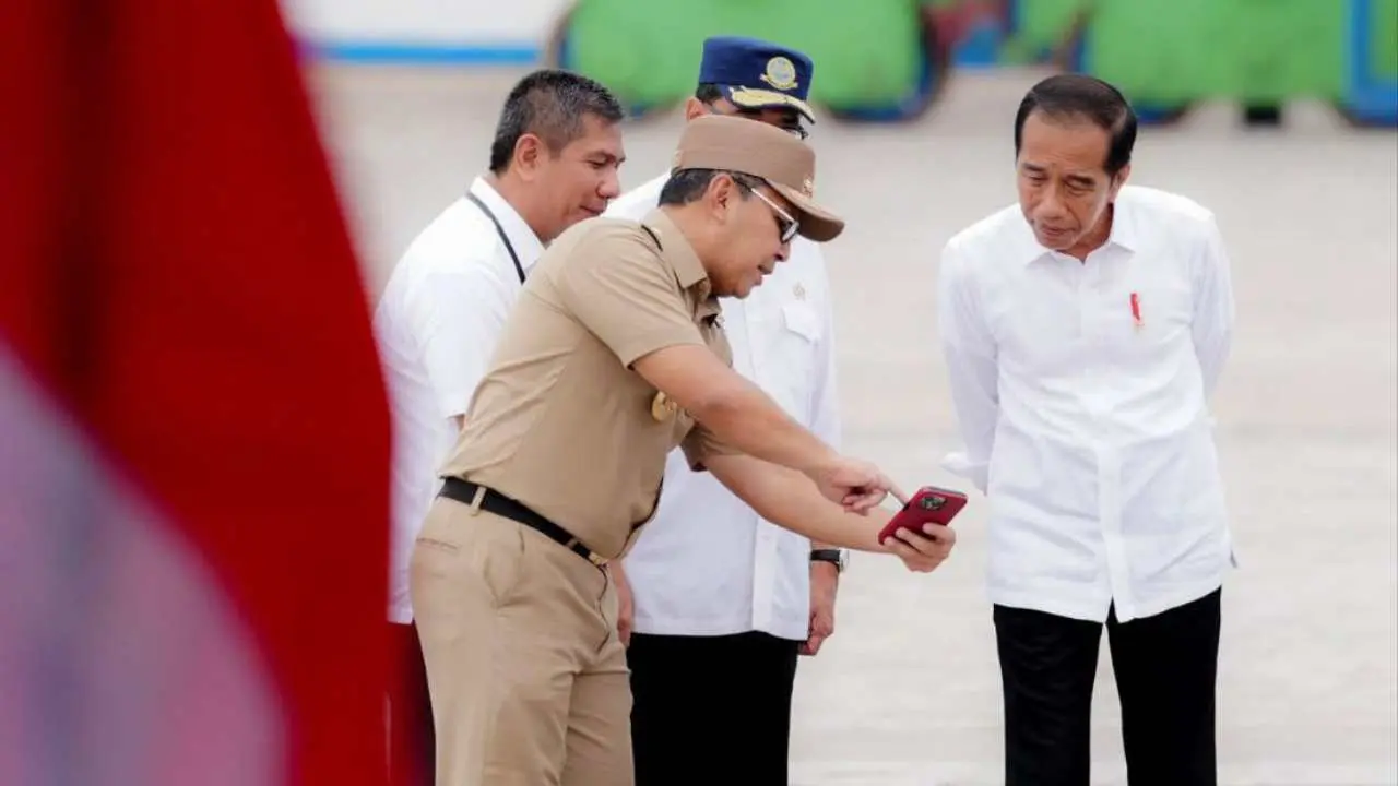 Didukung Presiden Jokowi Hadirkan City Center, Wali kota Danny Usulkan Pelabuhan Lama Jadi Stadion
