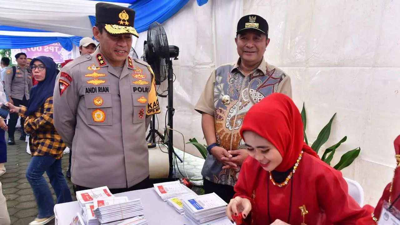 Pj Gubernur Imbau Petugas TPS Jaga Kesehatan, Manfaatkan Layanan Tim Satgas Kesehatan Kesiapsiagaan Pemilu