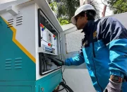 Mengenal Petugas PLN Yang Siap Siaga 24 Jam Layani Pasokan Listrik Pemilu 2024
